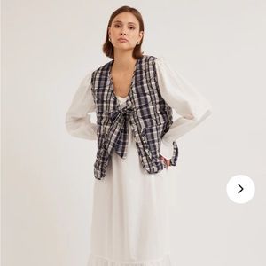 damson madder artie tie gilet